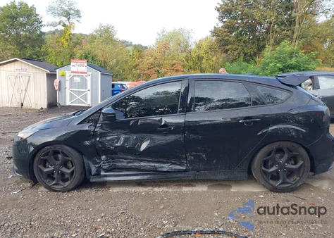 2013 Ford Focus из США, поврежденный, VIN 1FADP3L91DL241620